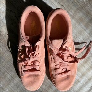 Puma Women's suede pink sneakers